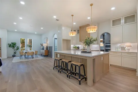 $900,000 | 7220 Claybrook Drive, Dallas, TX 75231