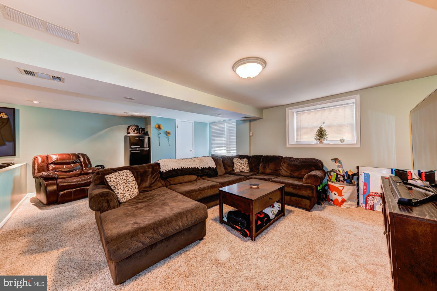 1234 Tulip Road Warminster, PA 18974 - Photo 22 of 38 Gallery Image 22