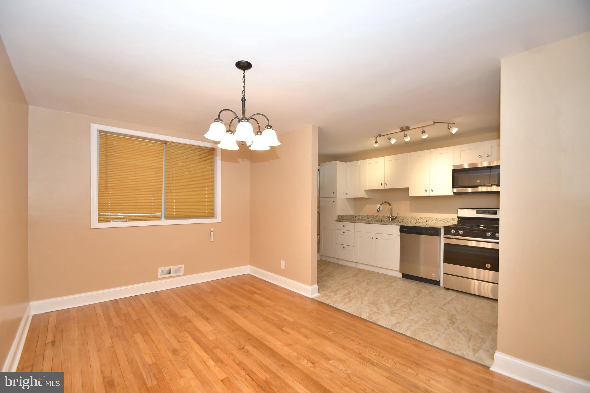 7830 Rockbourne Road Baltimore, MD 21222 - Photo 6 of 28 Dining Room
