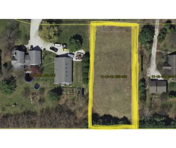 a picture of a bathroom