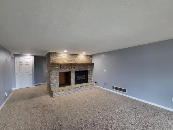 $699,900 | 1331 Heidi Haven Drive, Lawrenceburg, IN 47025