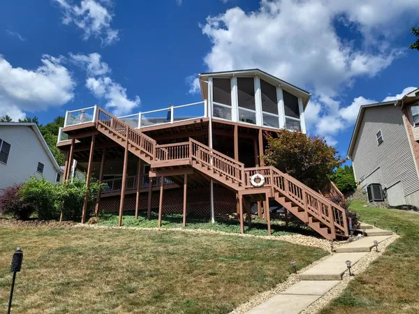 $709,900 | 1331 Heidi Haven Drive, Lawrenceburg, IN 47025