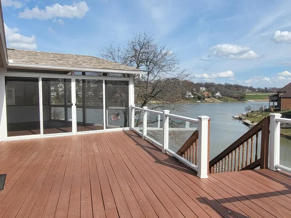 $699,900 | 1331 Heidi Haven Drive, Lawrenceburg, IN 47025