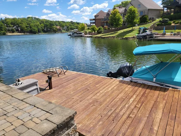 $709,900 | 1331 Heidi Haven Drive, Lawrenceburg, IN 47025