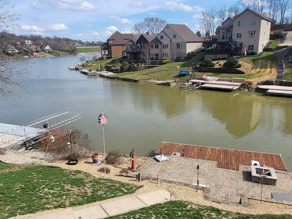 $699,900 | 1331 Heidi Haven Drive, Lawrenceburg, IN 47025