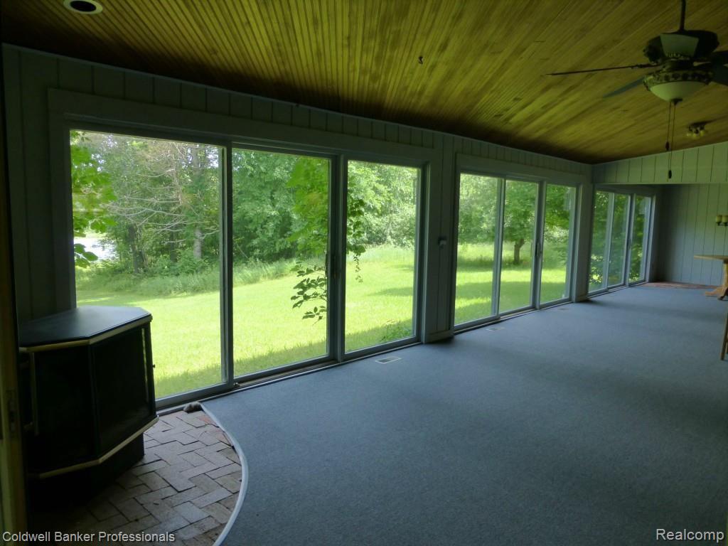 11350 Clark Road Davisburg, MI 48350 - Photo 35 of 46 sunroom.jpg