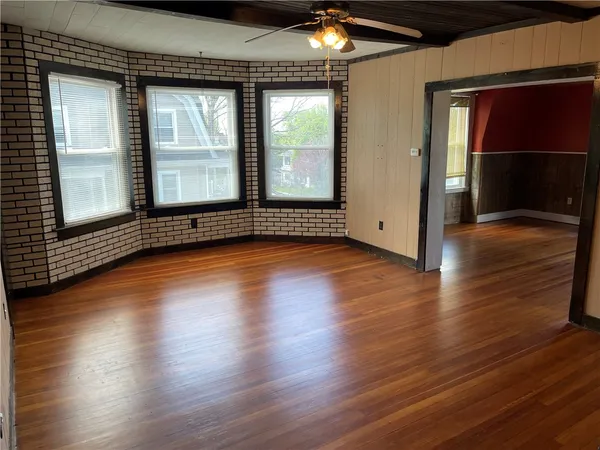 $1,900 | 51 Summer Street, Unit 2, Westerly, RI 02891