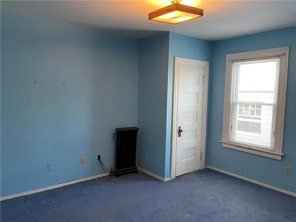 $1,900 | 51 Summer Street, Unit 2, Westerly, RI 02891