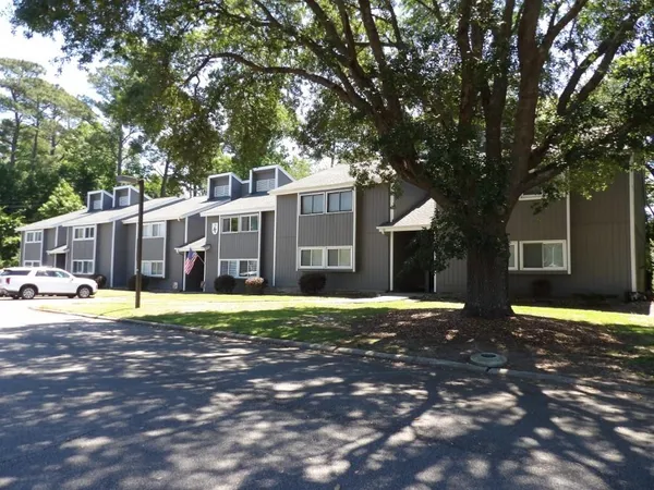 $1,400 | 10301 North Kings Highway, Unit BUILDING 10 #2, Myrtle Beach, SC 29572