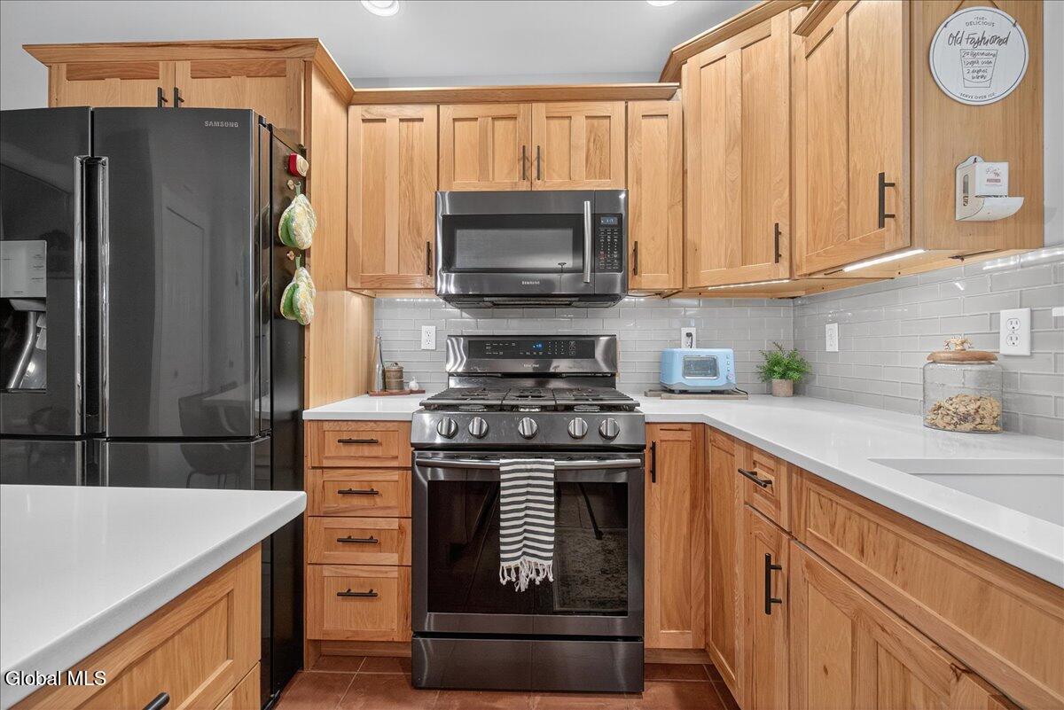 38 Thunderbird Drive Queensbury, NY 12804 - Photo 30 of 60 070-38 Thunderbird Dr-70