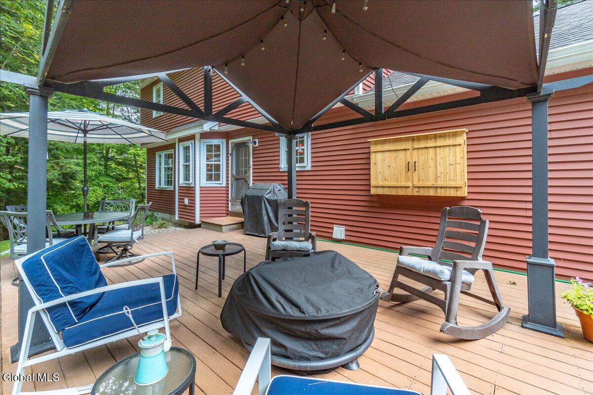 38 Thunderbird Drive Queensbury, NY 12804 - Photo 7 of 60 025-38 Thunderbird Dr-25