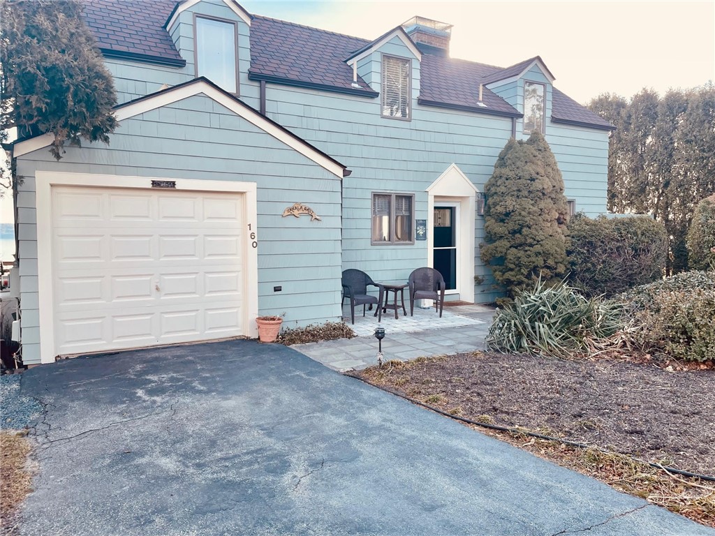 160 Colonel John Gardner Road Narragansett, RI 02882 - Photo 10 of 21 Front View