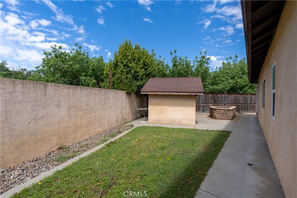 39 Redeemers Loop Chico, CA 95973 - Photo 52 of 55 a view of a back yard with a of car garage