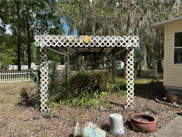 $239,999 | 2351 Northwest 186th Lane, Citra, FL 32113