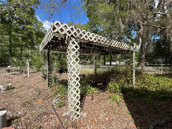 $239,999 | 2351 Northwest 186th Lane, Citra, FL 32113