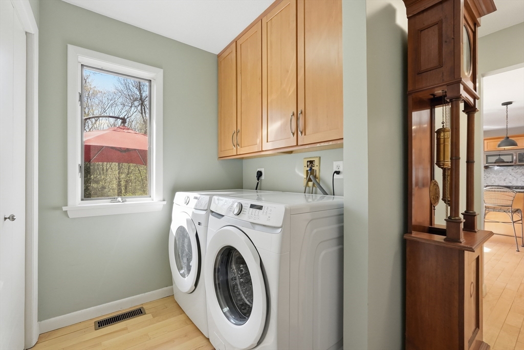 28 Trillium Way Amherst, MA 01002 - Photo 23 of 42