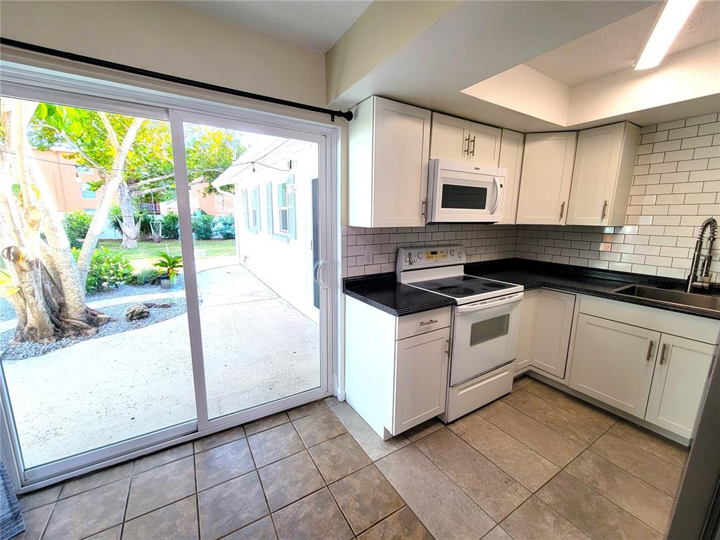14196 Jeff Road Largo, FL 33774 - Photo 54 of 75