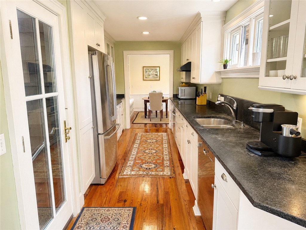 41 Calvert Place Jamestown, RI 02835 - Photo 6 of 23 Spacious Galley Kitchen