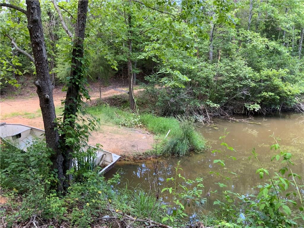 241 Dan River Road Madison, NC 27025 - Photo 21 of 30 Pond Beach