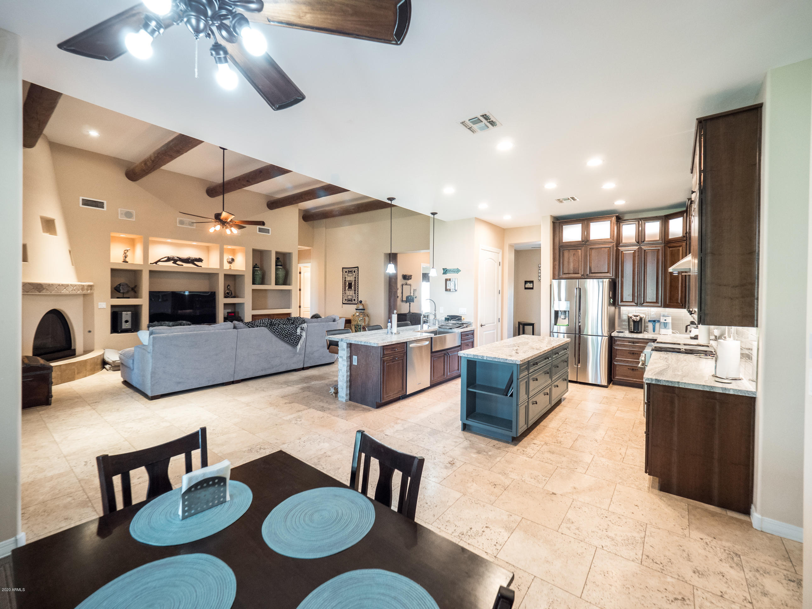18 East Irvine Road Phoenix, AZ 85086 - Photo 15 of 29 _1466478