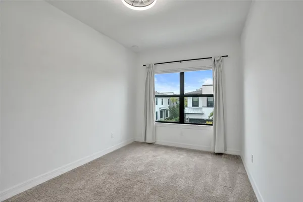 $4,000 | 8355 Northwest 7th Place, Plantation, FL 33324