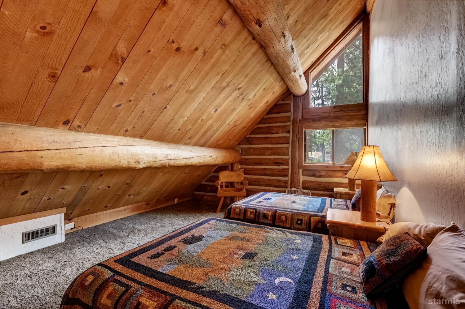 3140 Sacramento Avenue South Lake Tahoe, CA 96150 - Photo 26 of 30 a backyard of a house with seating space