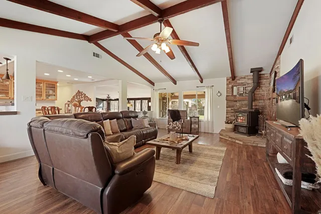 $1,220,000 | 210 Melissa Way, Valley Springs, CA 95252