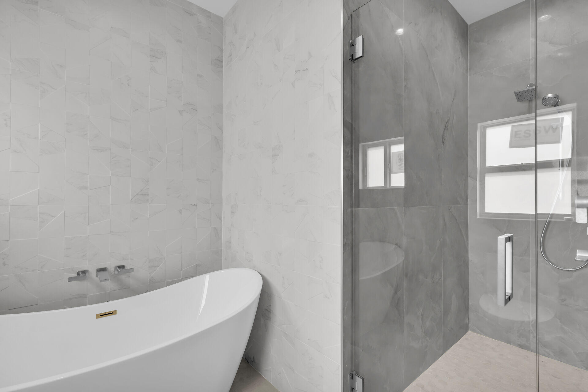 1508 Shaw Drive Key Largo, FL 33037 - Photo 27 of 68 virtual-tour-360769-44