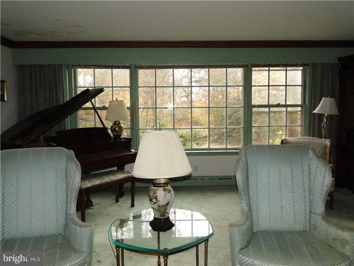2305 Hillcrest Road Quakertown, PA 18951 - Photo 7 of 20 Gallery Image 7