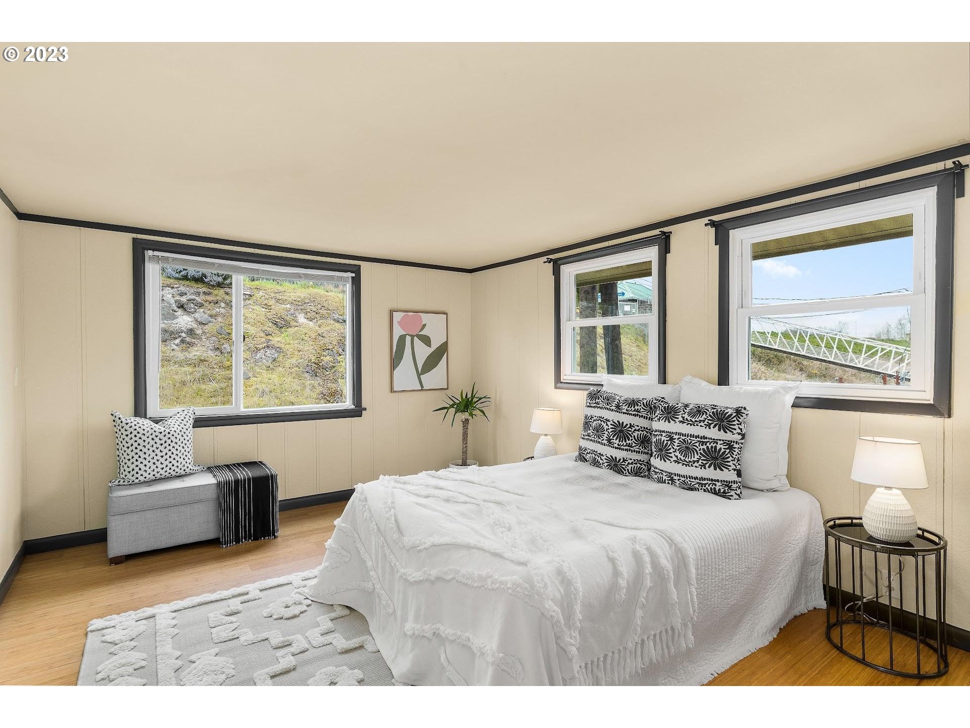429 North Bridgeton Road, Unit 3 Portland, OR 97217 - Photo 25 of 34 Gallery Image 25