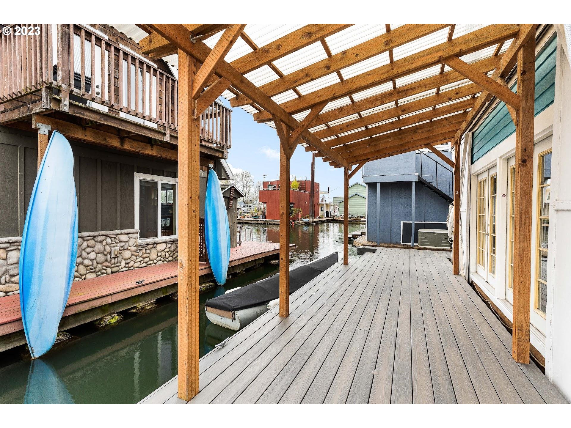 429 North Bridgeton Road, Unit 3 Portland, OR 97217 - Photo 29 of 34 Gallery Image 29