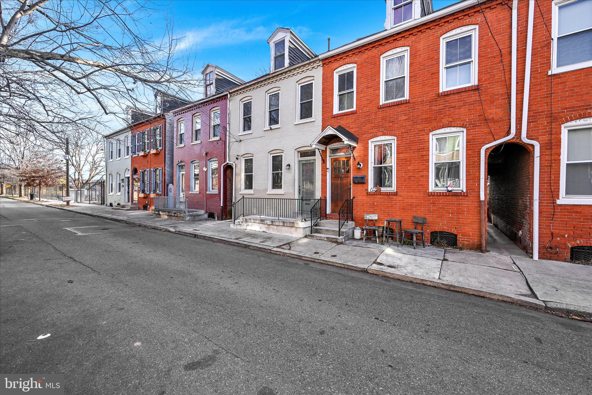 448 Fremont Street Lancaster, PA 17603 - Photo 8 of 49 Exterior Front