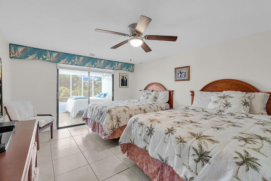 303 Sombrero Beach Road Marathon, FL 33050 - Photo 6 of 84 Side B-Spacious bedroom 2