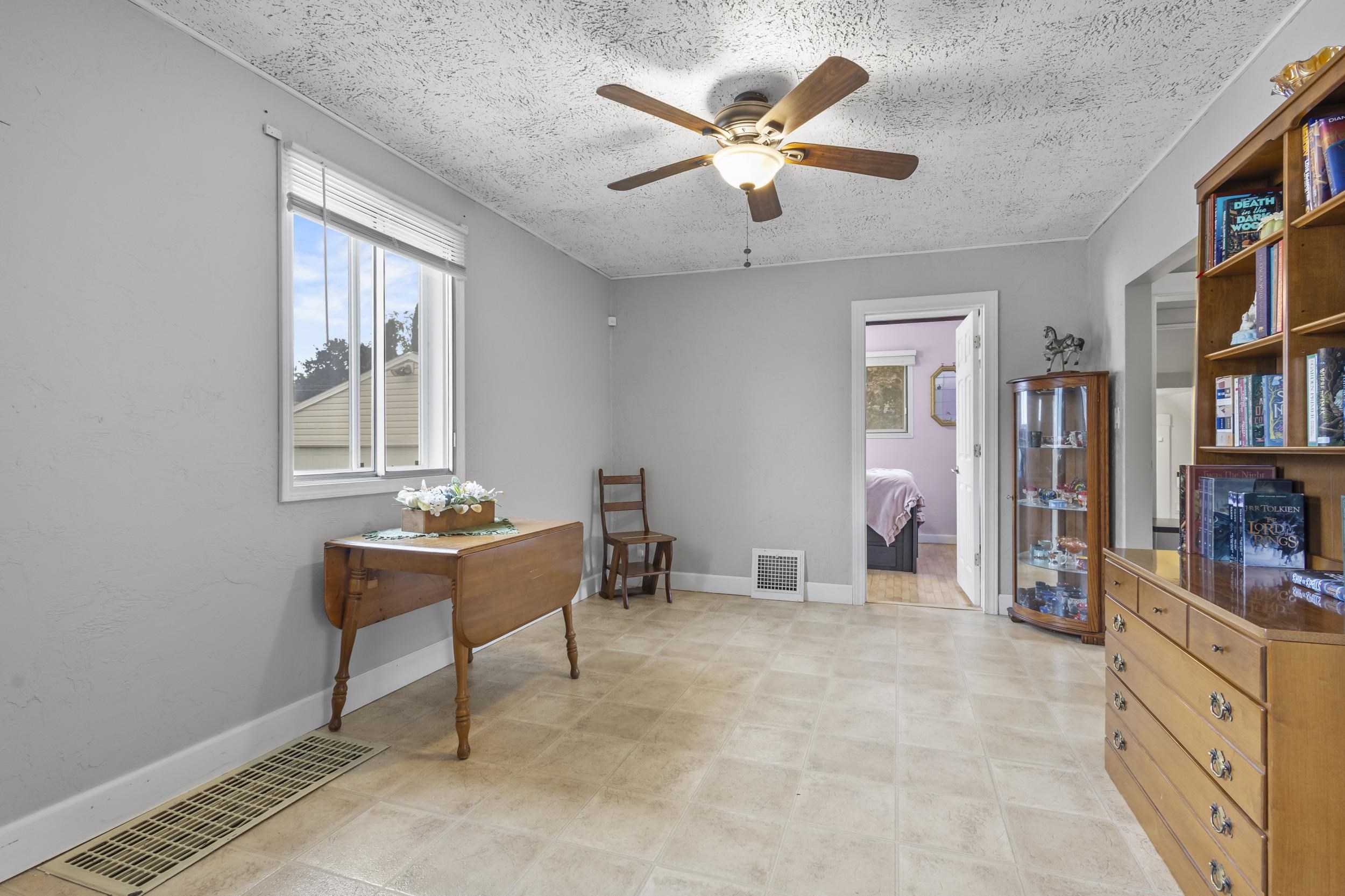 612 South Weimar Street Appleton, WI 54915 - Photo 13 of 40 Gallery Image 13