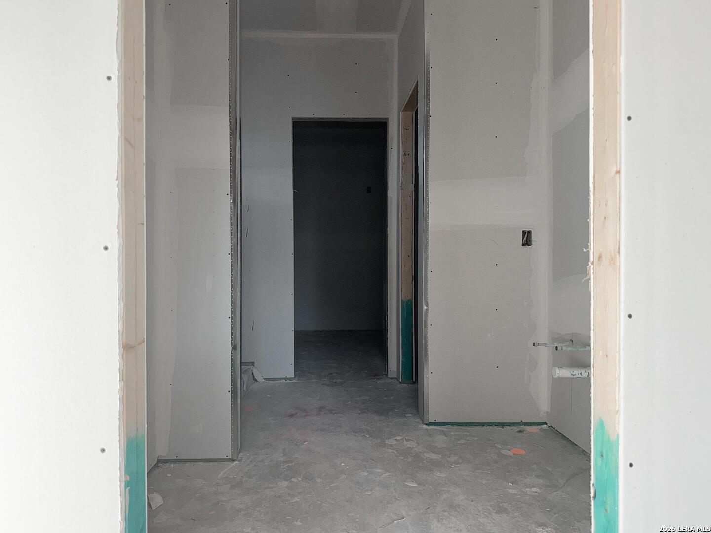 129 Yale Street Seguin, TX 78155 - Photo 18 of 45 a view of an empty room