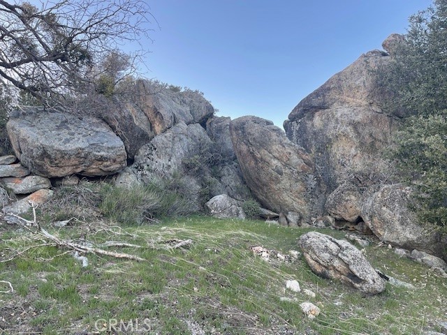 27251 Deertrail Drive Tehachapi, CA 93561 - Photo 10 of 22