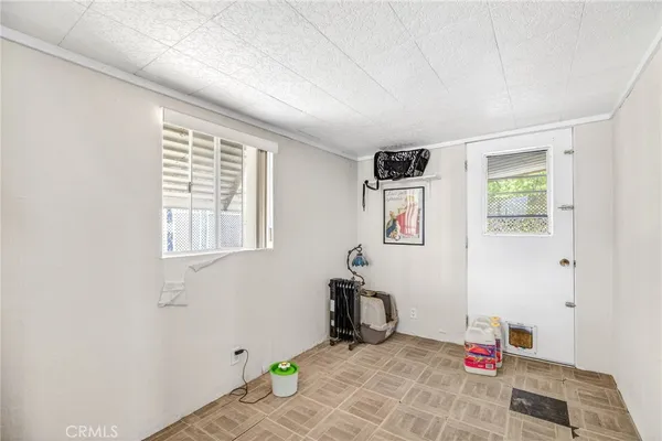 $65,000 | 881 North Lake Street, Unit 219, Hemet, CA 92544