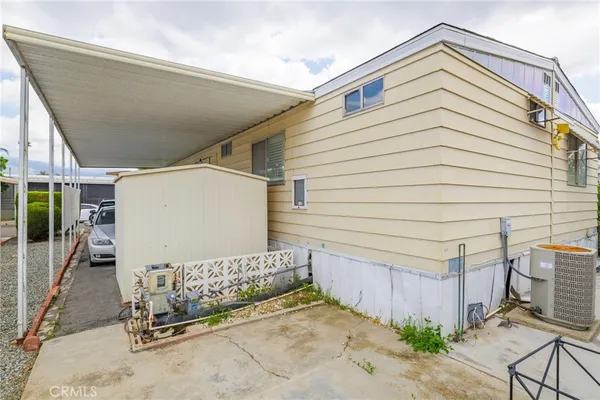 $65,000 | 881 North Lake Street, Unit 219, Hemet, CA 92544