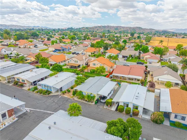 $65,000 | 881 North Lake Street, Unit 219, Hemet, CA 92544