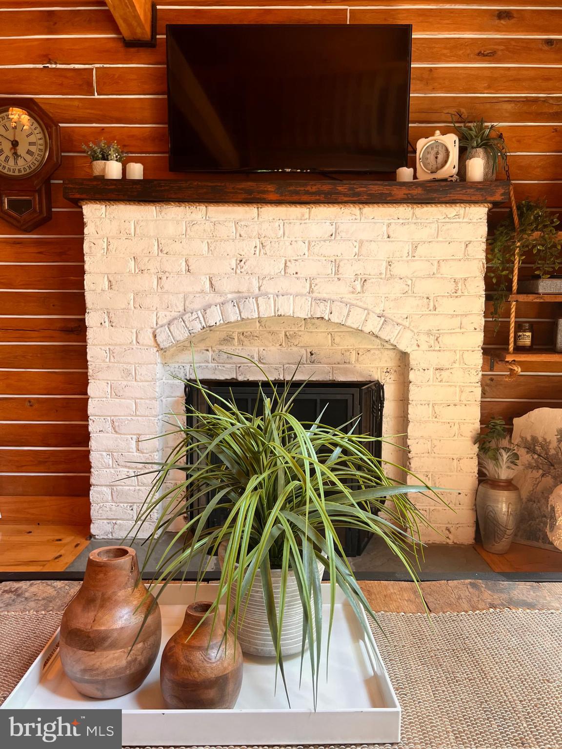 7307 Black Road Thurmont, MD 21788 - Photo 4 of 54
