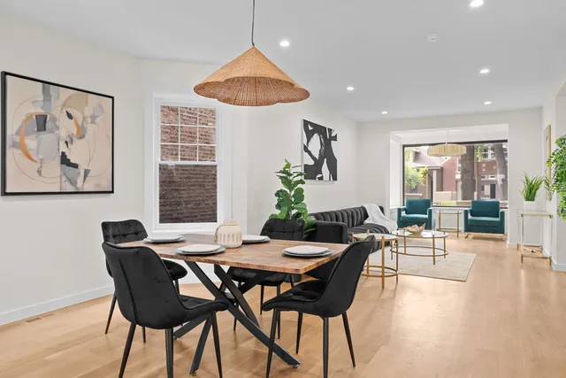 $1,399,950 | 4437 North Whipple Street, Chicago, IL 60625