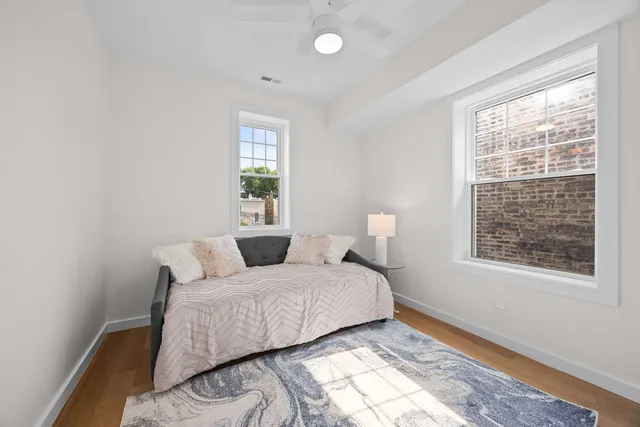 $1,399,950 | 4437 North Whipple Street, Chicago, IL 60625