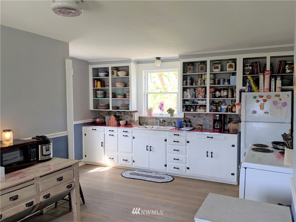 645 Rd J 5 Street Northwest Waterville, WA 98858 - Photo 3 of 25 Gallery Image 3