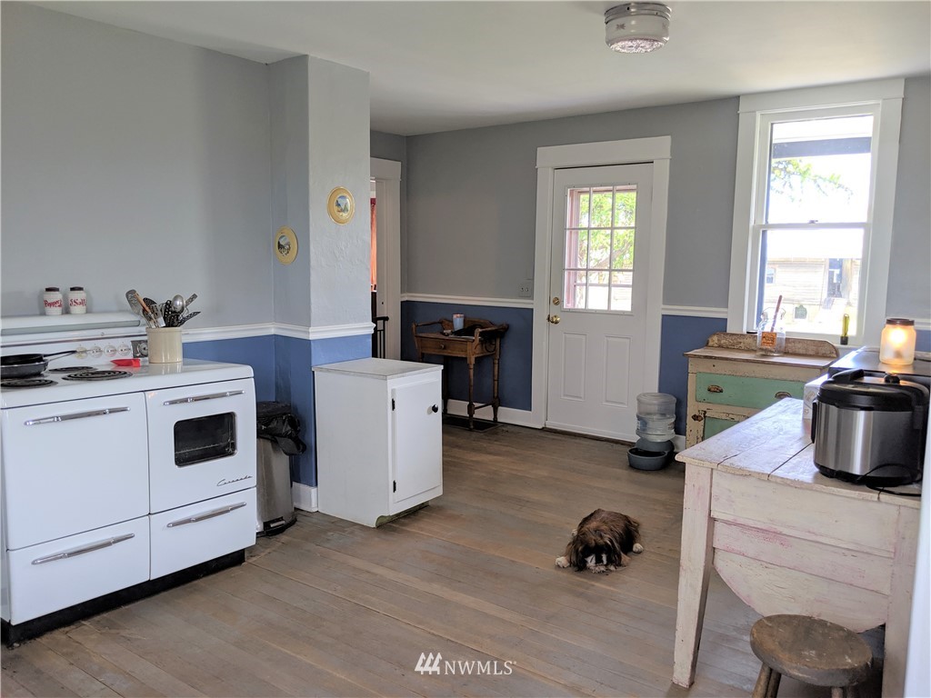 645 Rd J 5 Street Northwest Waterville, WA 98858 - Photo 6 of 25 Gallery Image 6
