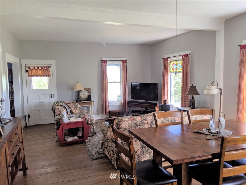 645 Rd J 5 Street Northwest Waterville, WA 98858 - Photo 9 of 25 Gallery Image 9