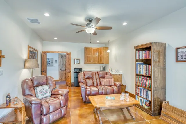 $1,150,000 | 5020 County Road 252, Bertram, TX 78605