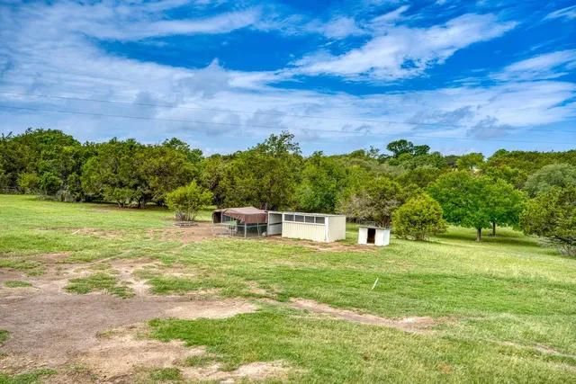 $1,150,000 | 5020 County Road 252, Bertram, TX 78605