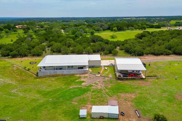 $1,150,000 | 5020 County Road 252, Bertram, TX 78605