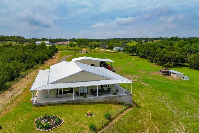 $1,150,000 | 5020 County Road 252, Bertram, TX 78605