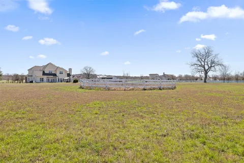 a view of an ocean and city view